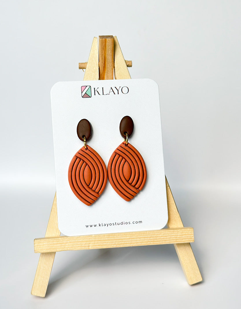 Terracotta Wave Leaf Drops